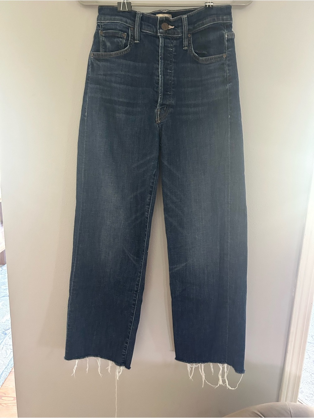 MOTHER The Rambler Ankle Fray Jeans